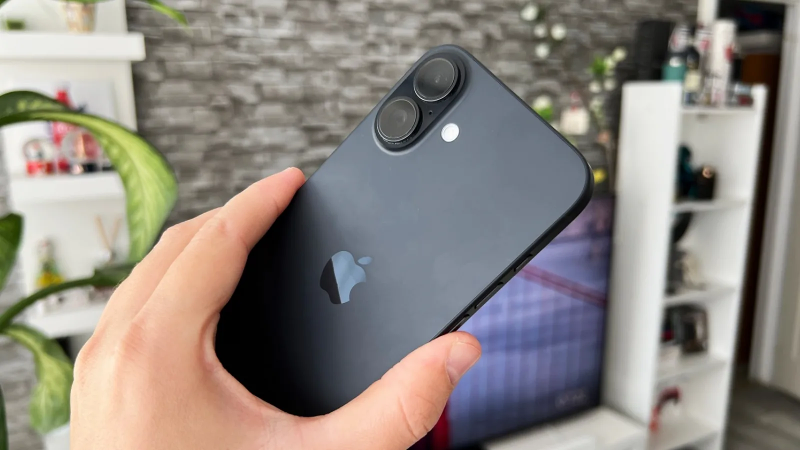 1 din 5 iPhone-uri sunt fabricate în India; Producție în valoare de 22 miliarde de dolari în Tamil Nadu și Karnataka