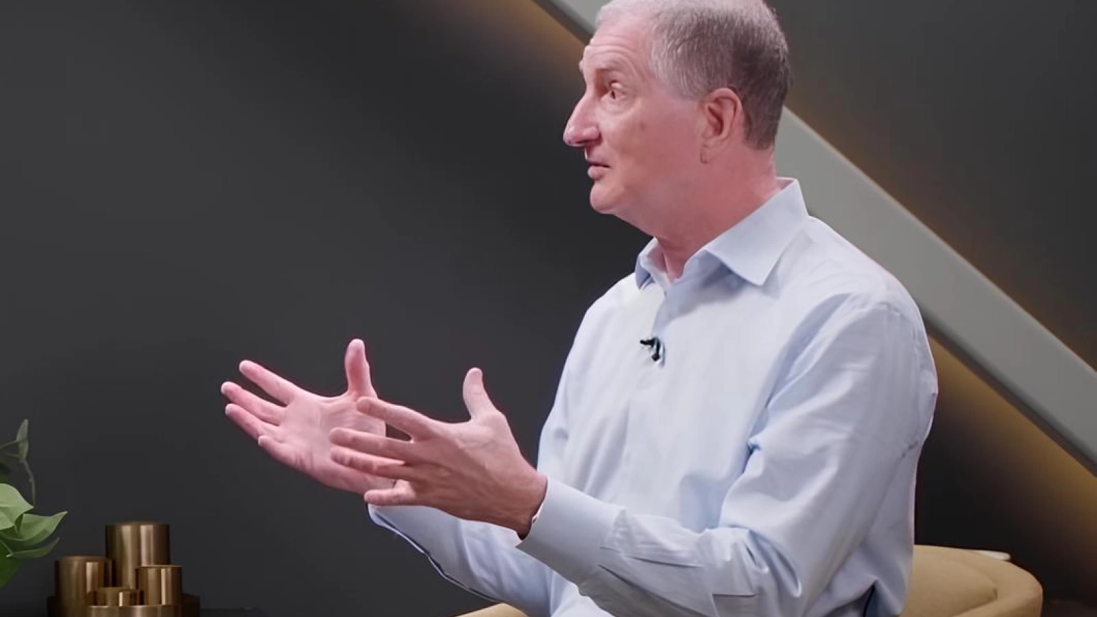 Telefoanele vor rula AI direct, fără cloud; AMD spune că viitorul e pe dispozitivele personale