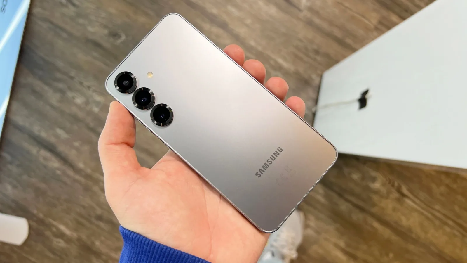 Galaxy S26 aduce un senzor principal nou; Samsung schimbă tactica pe foto, dar cu pași mărunți