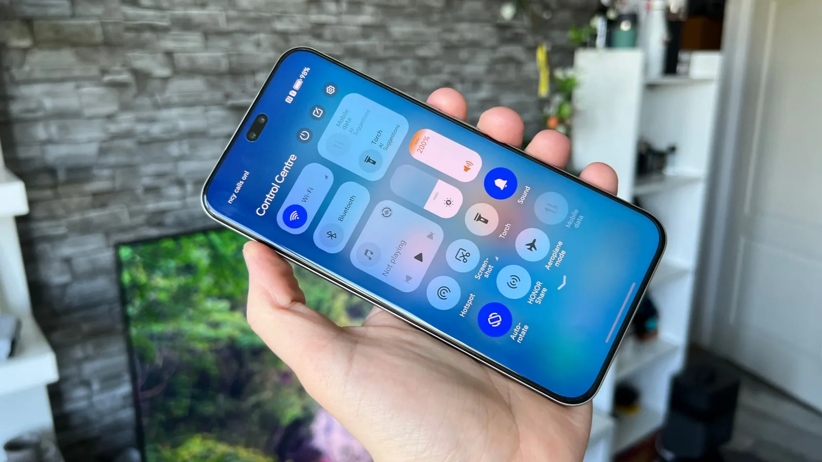 HONOR 400 Pro: Conectivitate de flagship, are chiar şi infraroşu