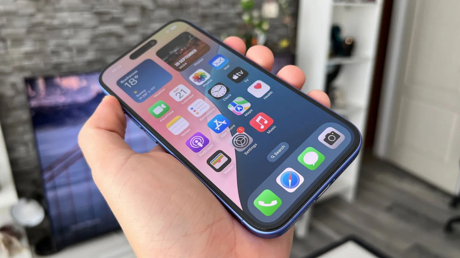 iPhone 17 va crește și în diagonală; Urcă la 6.3 inch și ar oferi 120Hz ProMotion