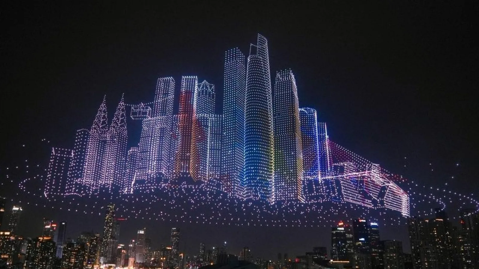 Record mondial stabilit în Chongqing; China impresionează cu cel mai mare show cu drone (Video)