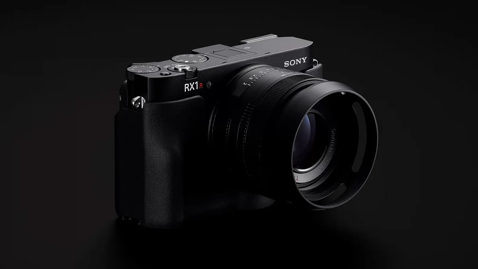Sony lansează RX1R III: senzor full-frame de 61 MP într-un body cât palma; camera rămâne fixă, dar fără compromisuri