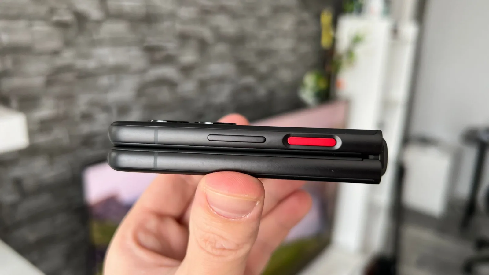 Nubia Flip 2: Conectivitate 5G, dar mai ales Wi-Fi 6 de vârf