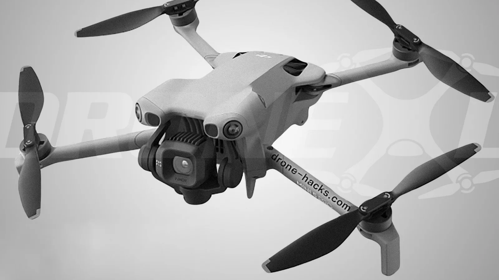 DJI Mini 5 Pro apare în fotografii cu look oficial; Are cameră cu senzor de 1 inch, filmare 4K 120 FPS
