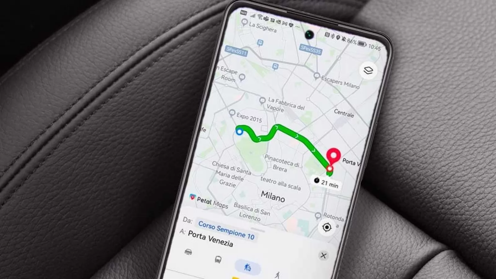 Huawei Petal Maps primește o actualizare care aduce navigare offline