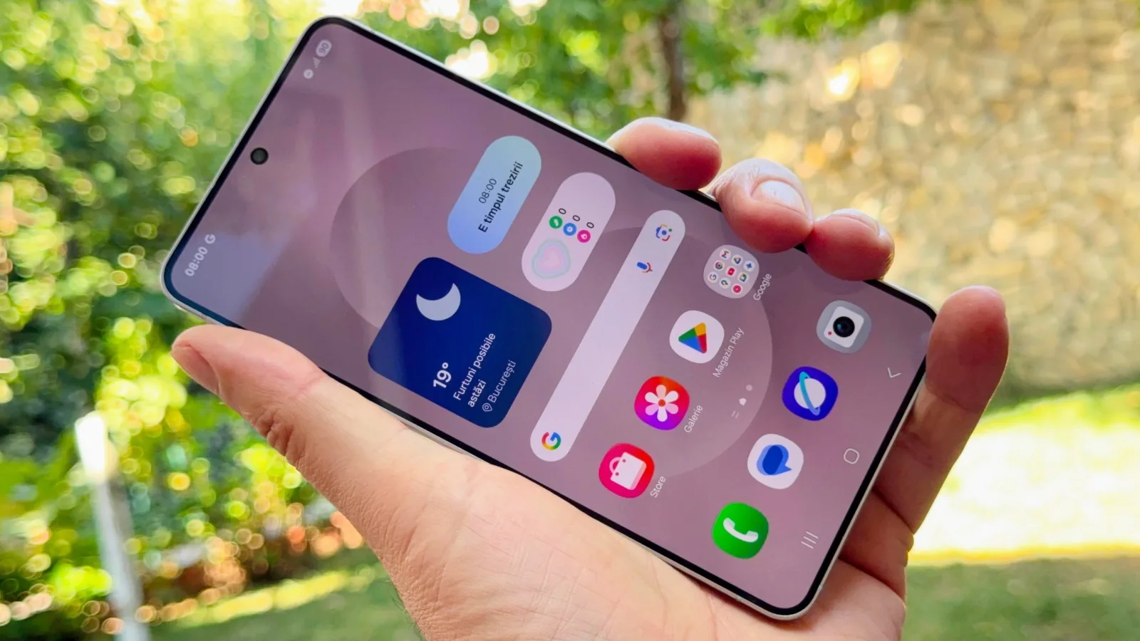 Samsung Galaxy S25 Edge: Display reîncarnat de la S25+, cu peste 1000 LUX