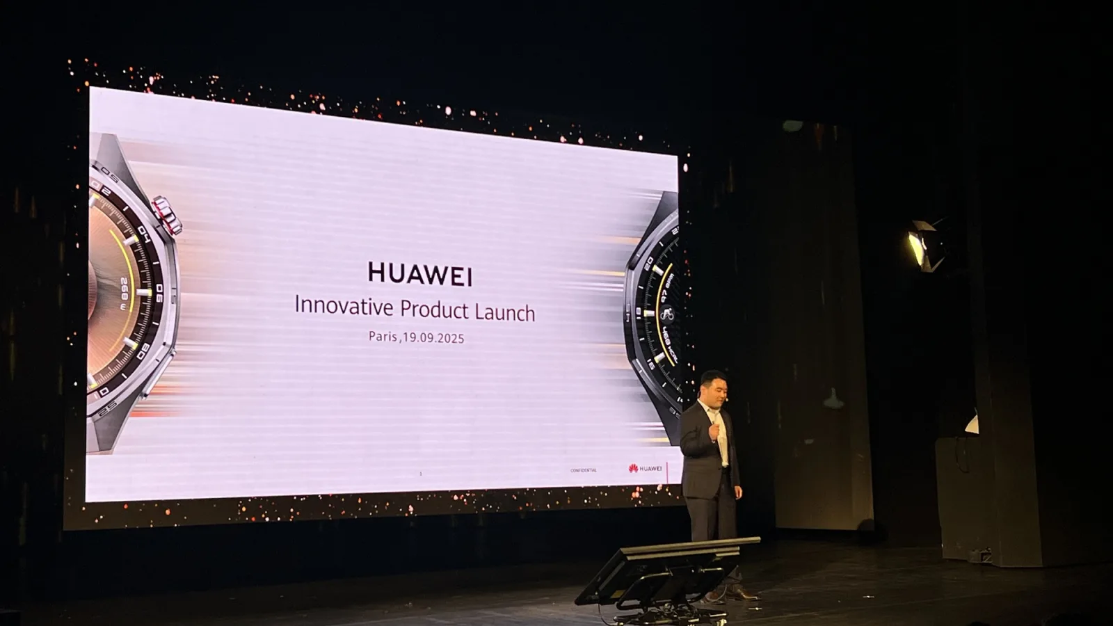 HUAWEI întrece pentru prima dată Apple în cursa pentru cel mai mare vânzător de smartwatch-uri la nivel global; Creștere de 8% în Q2 2025