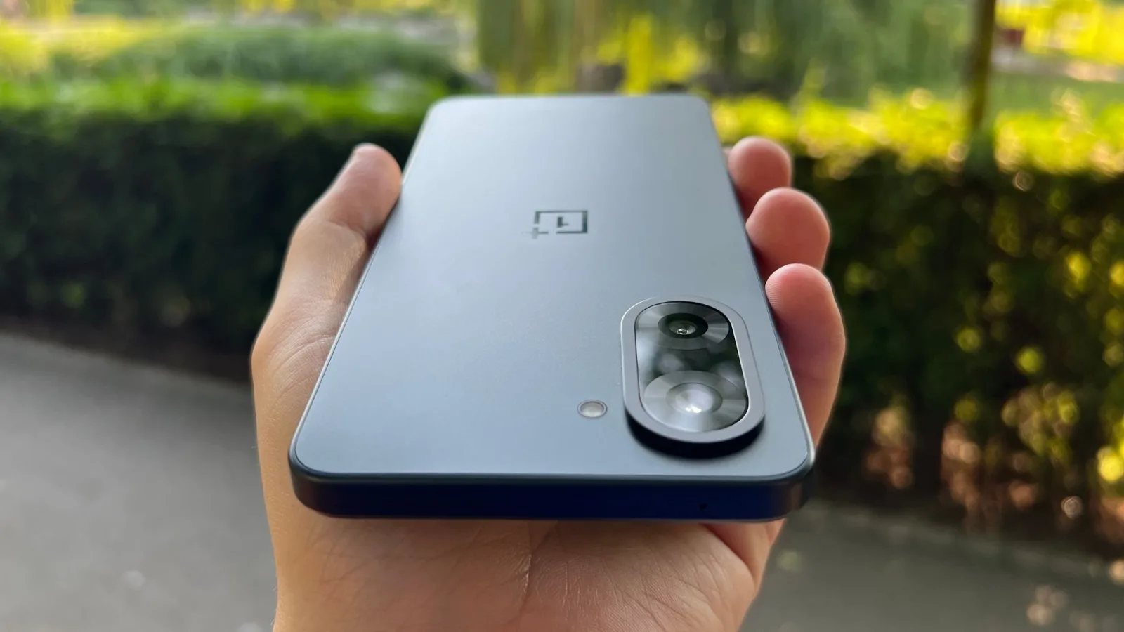 OnePlus lucrează la o nouă serie de telefoane menite ca rival pentru Redmi Note! Modelele Turbo vor fi accesibile și disponibile global