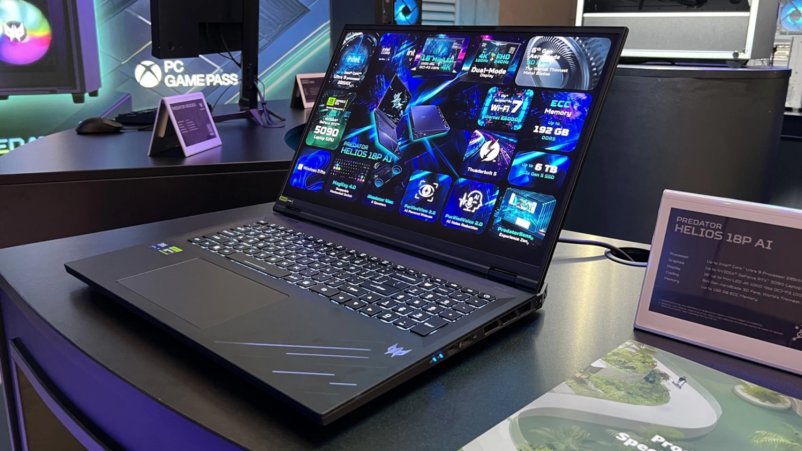 IFA 2025: Acer Predator Helios 18P AI hands on - staţie de lucru portabilă cu 192 GB RAM