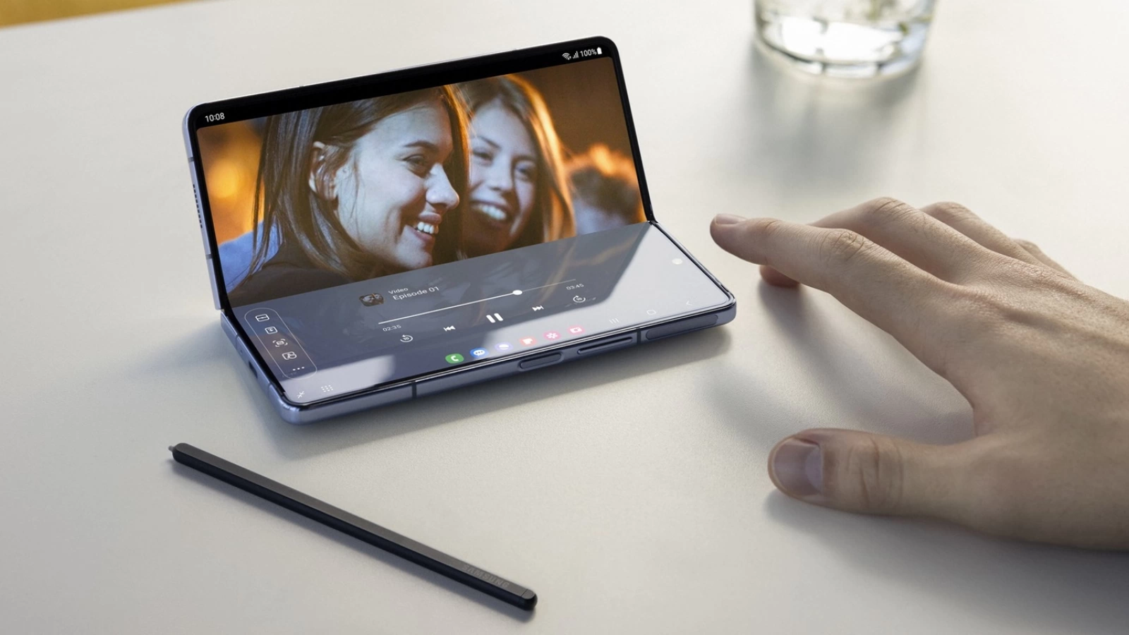 One UI 8 începe să ajungă pe pliabilele și flagship-urile din 2023 și 2024; Galaxy A55 și A35 sunt incluse în valul inițial
