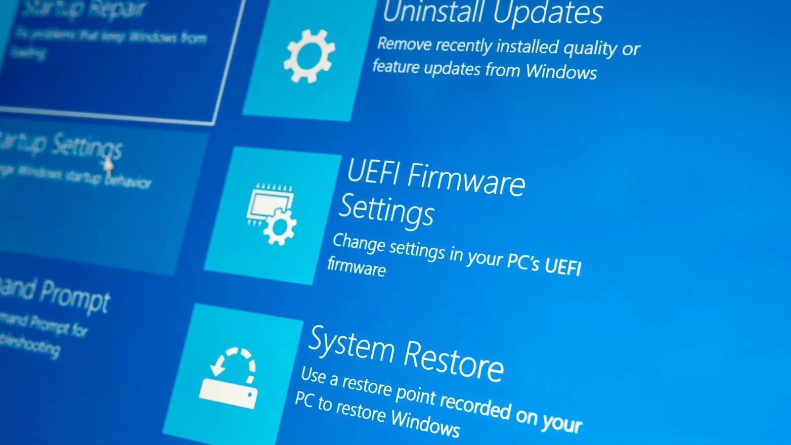 Microsoft scoate un patch de urgență pentru Windows 11; Tastatura și mouse-ul nu mai mergeau în mediul Recovery