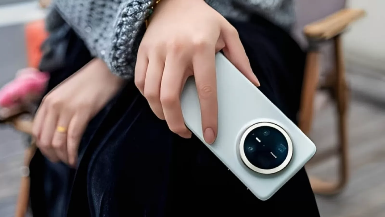 E gata Huawei să facă pasul la 200 de megapixeli pe Mate 80? Merită?