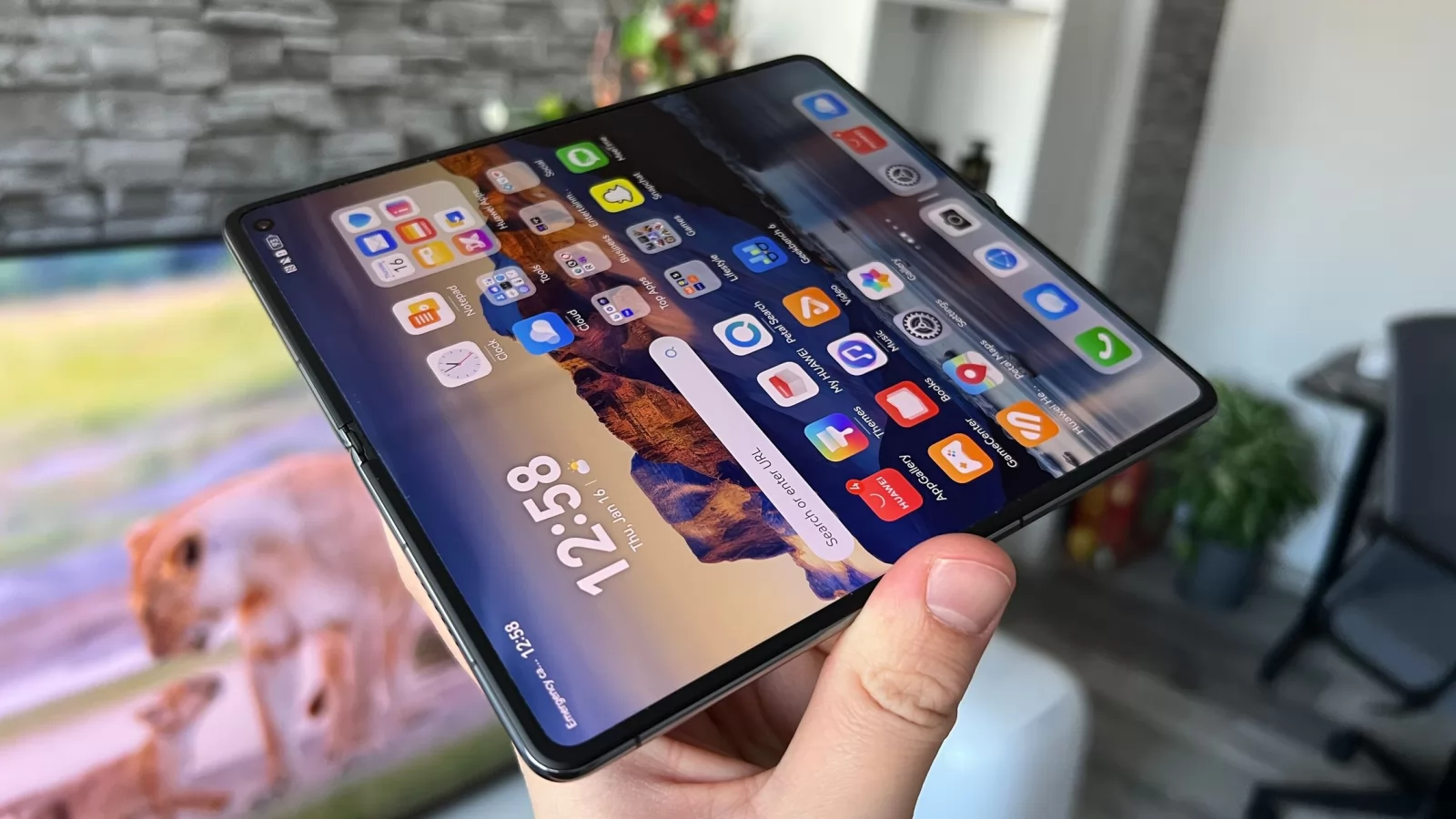 Huawei domină detașat piața pliabilelor în China! Honor și Samsung completează topul