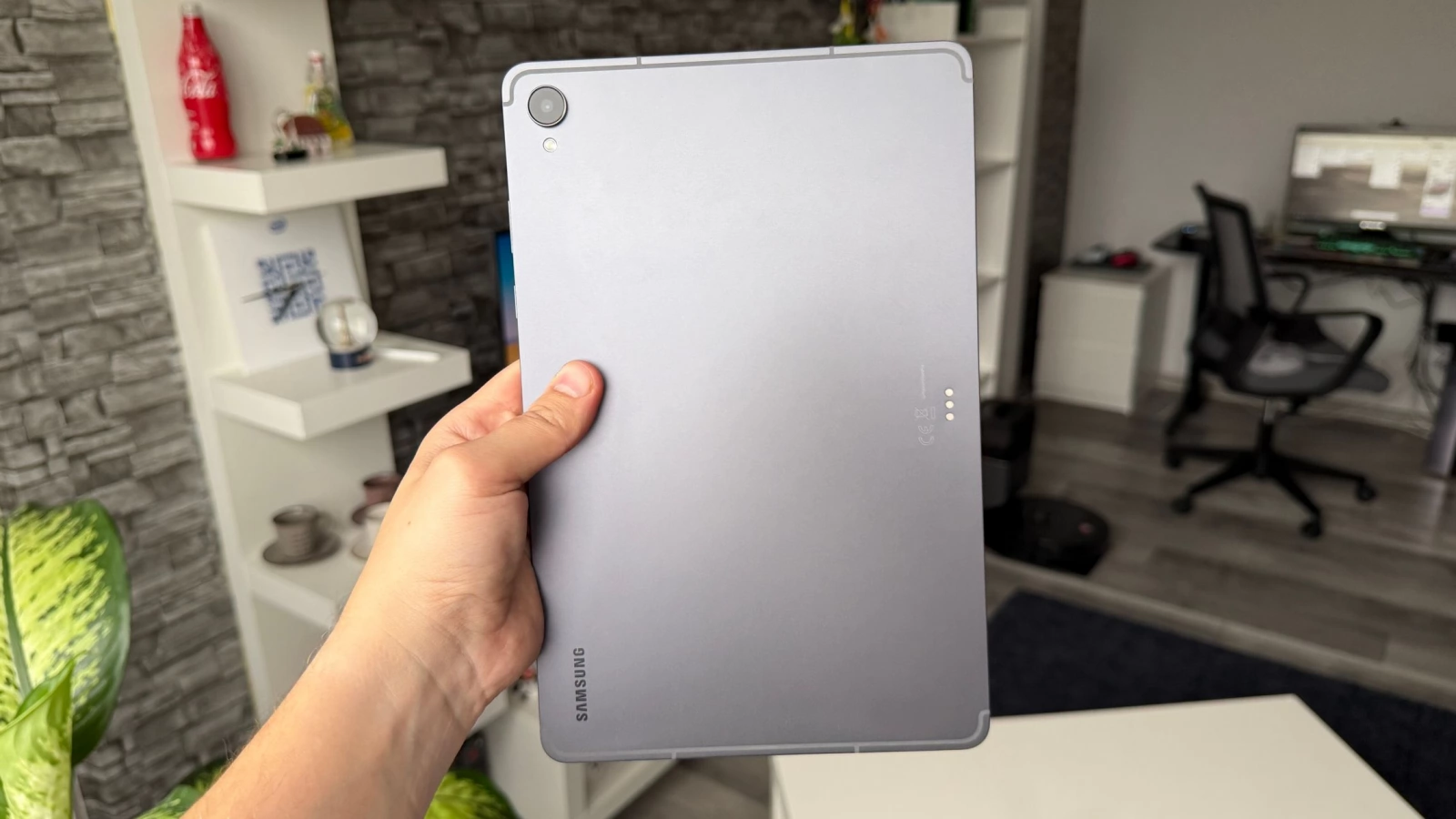 Samsung Galaxy Tab S11: Camera tipică de tabletă, pentru apeluri video și scanat documente