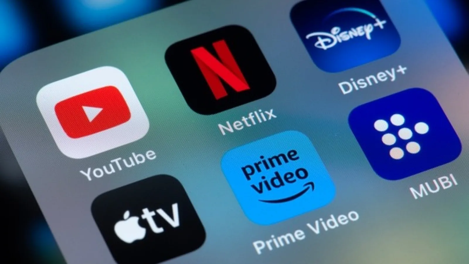SUA consumă mai mult YouTube decât orice altă platformă video; Nici măcar împreună, Netflix și Disney+ nu îl egalează