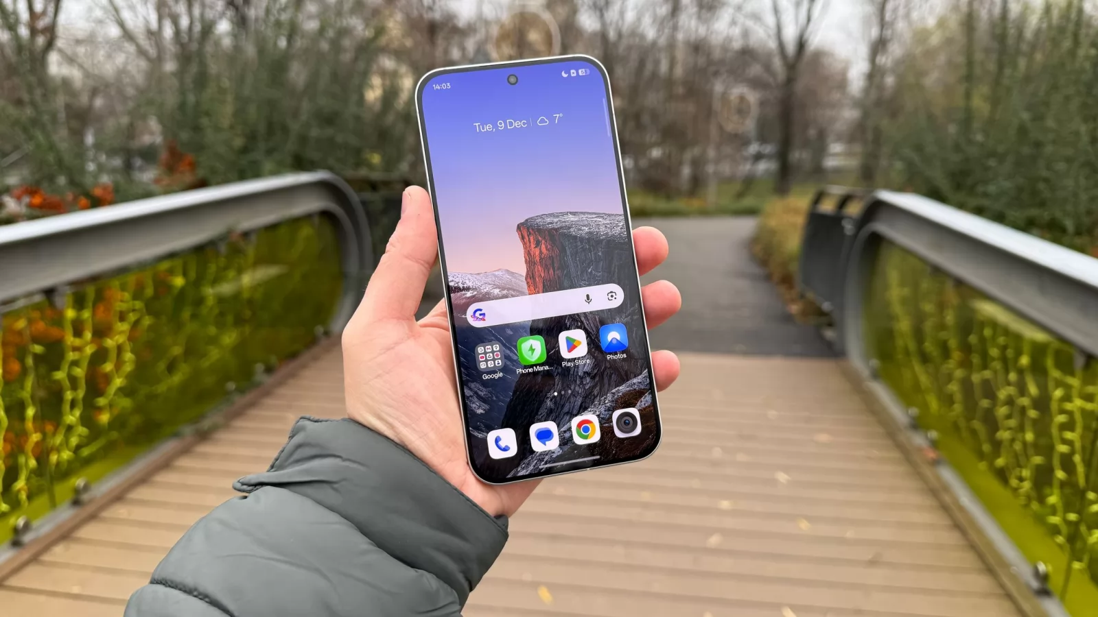 realme GT 8 Pro: Display HyperGlow AMOLED foarte luminos, mare și bun de consum video, gaming