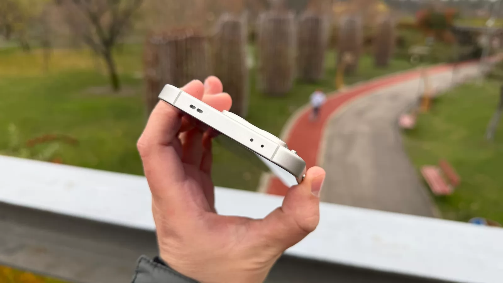 realme GT 8 Pro: Conectivitate pusă la punct, 5G, WiFi 7, Bluetooth 6.0 și apeluri fără semnal?