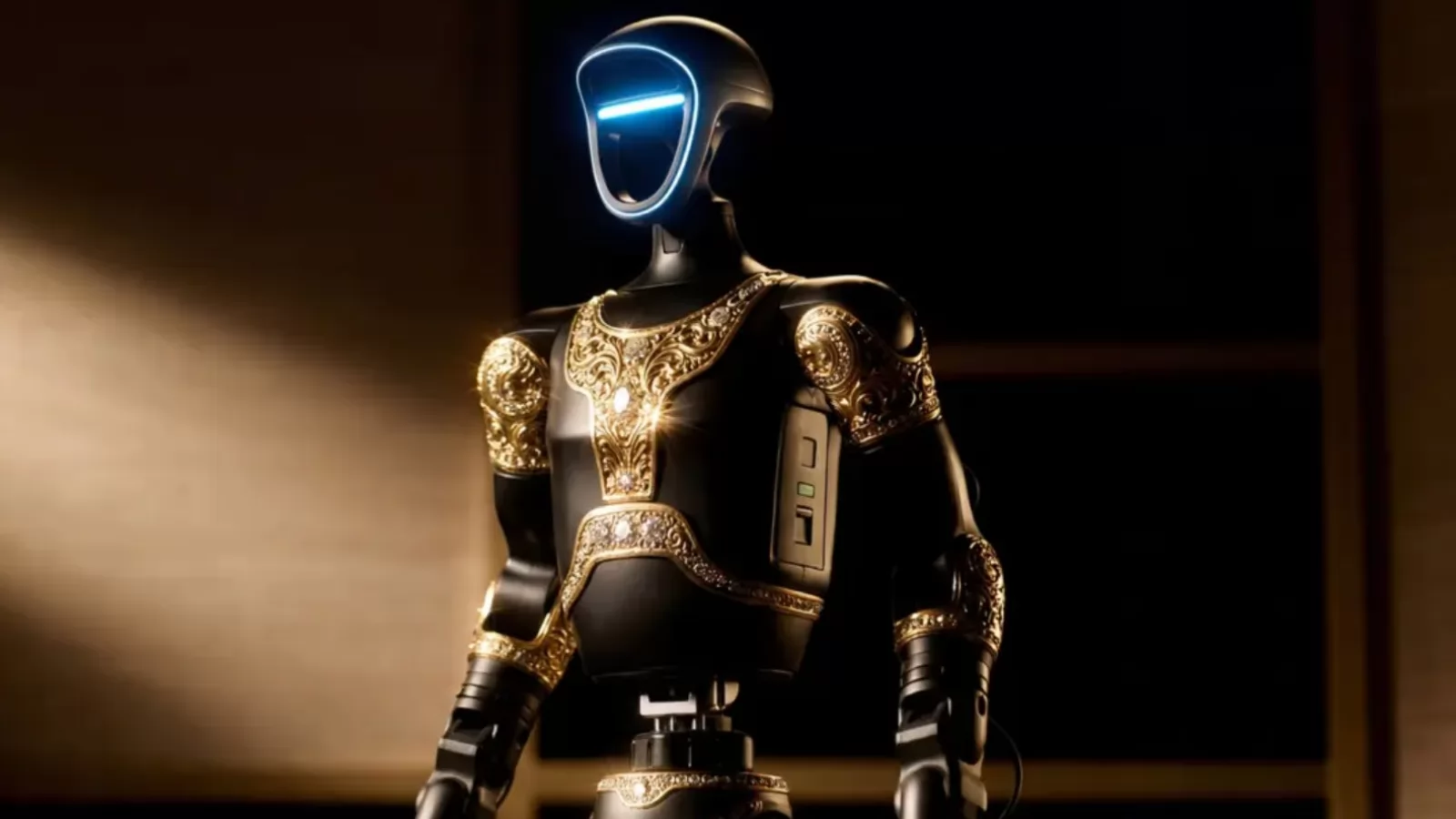 Robot de bogaţi! Acest robot umanoid e acoperit cu aur, în cel mai nou proiect Caviar