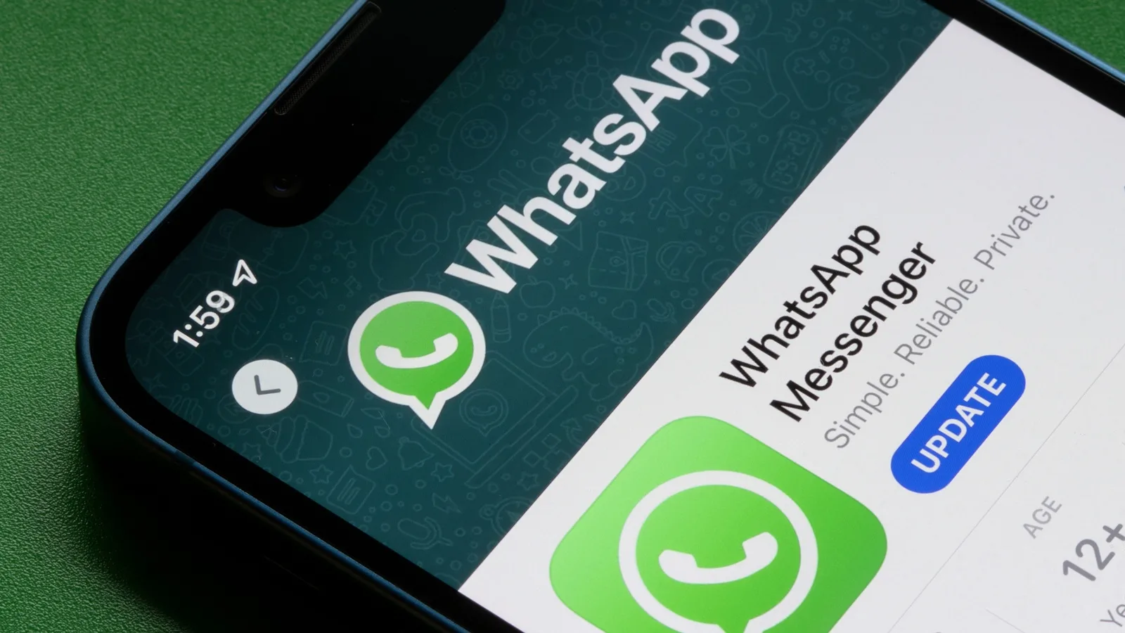 Nu vrei reclame în WhatsApp? Meta testează un abonament lunar care le elimină