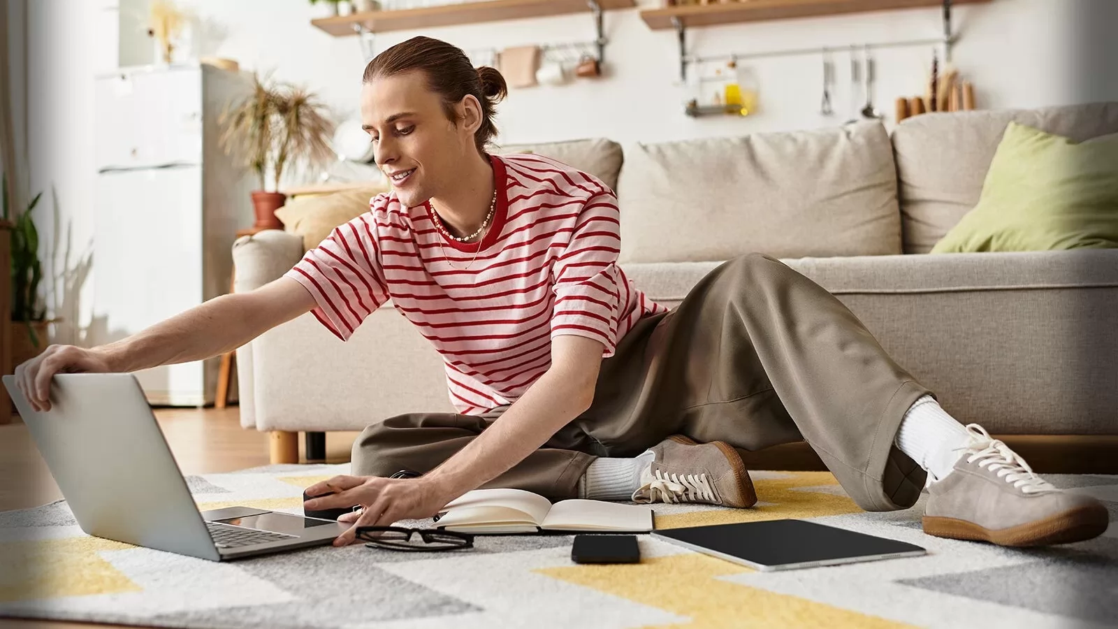 Orange lansează primul serviciu de internet fix prin 5G+ din România, cu viteze de până la 1,5 Gbps