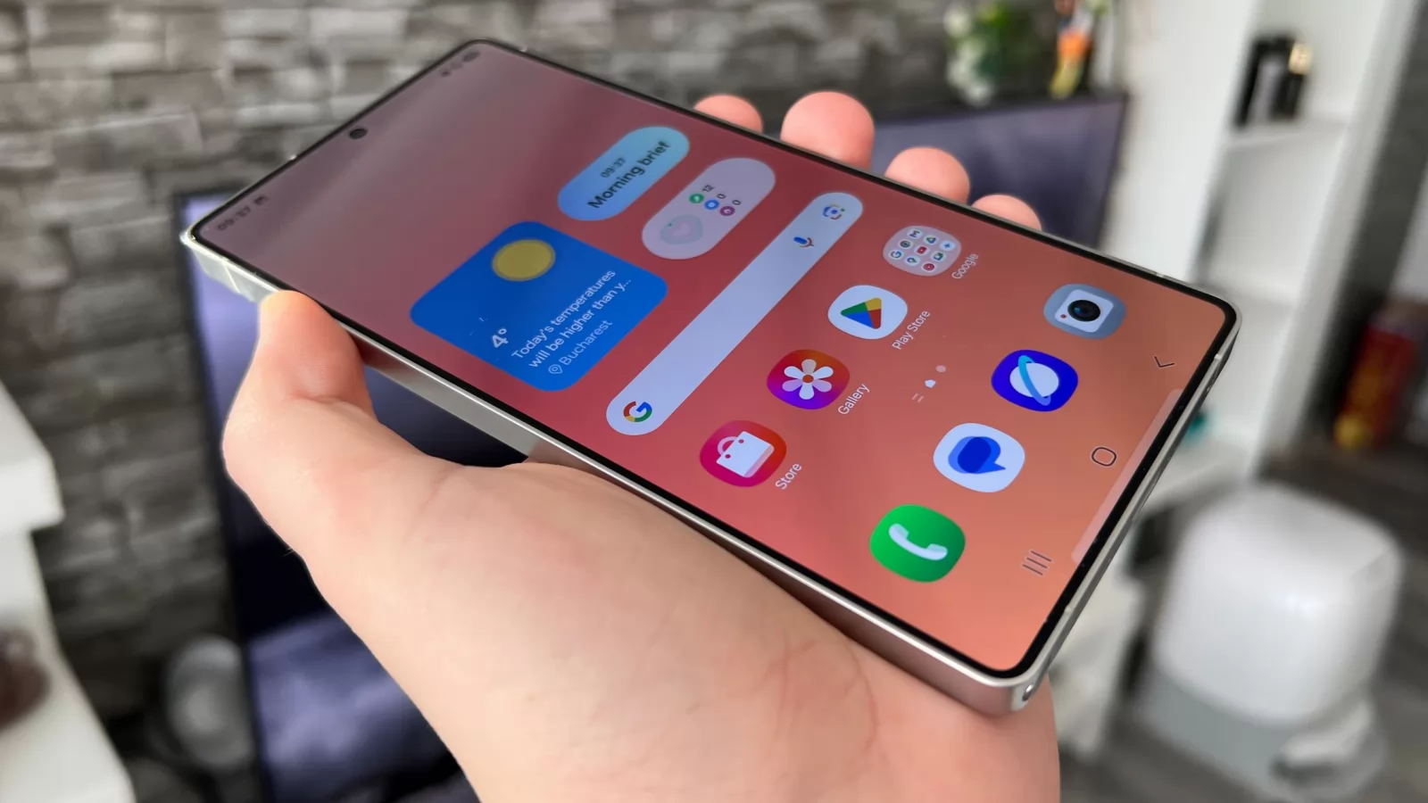 Samsung One UI 9.0 rafinează interfaţa, după modelul lui Android 17