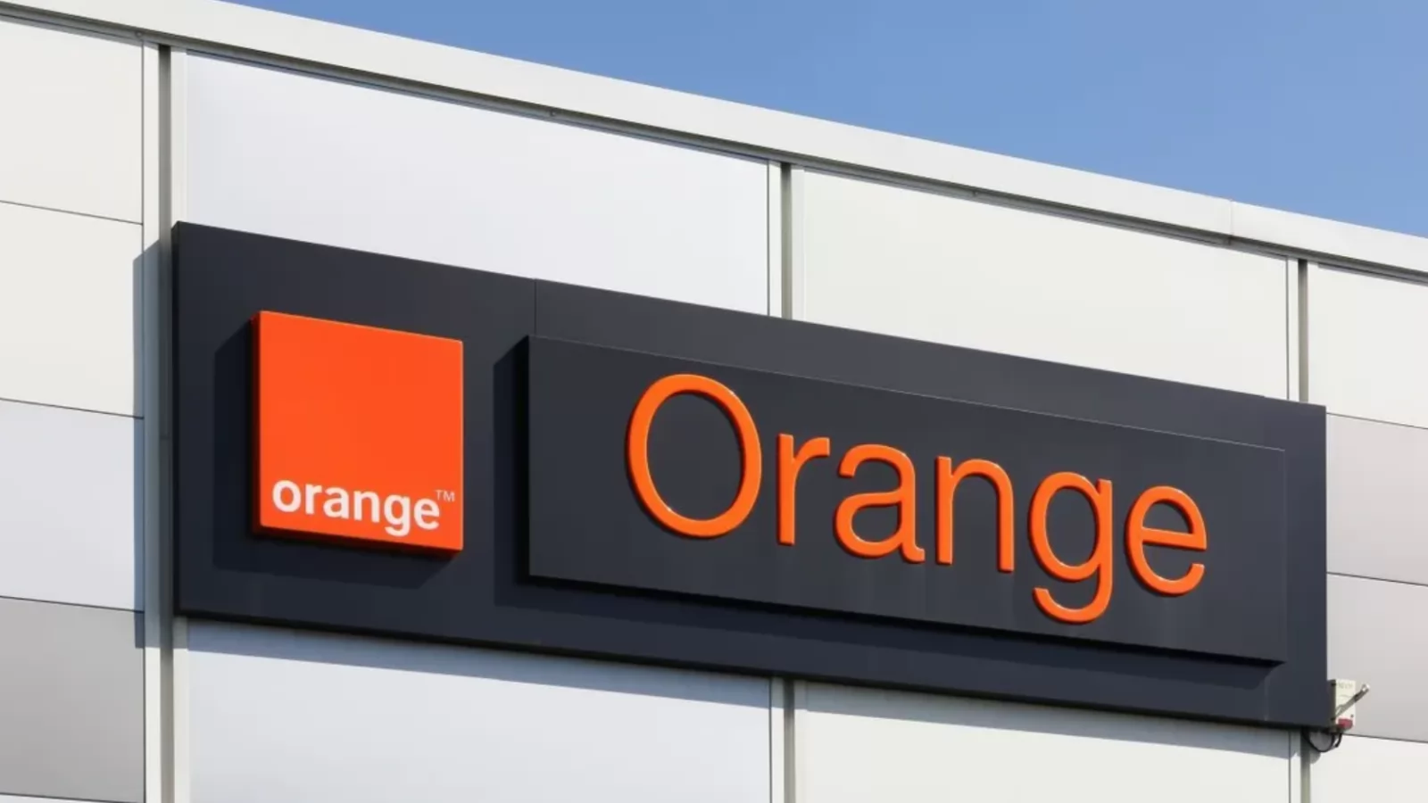 Rezultate financiare Orange România pe anul 2025: 9.1 milioane de clienţi, 1.455 miliarde de euro cifra de afaceri