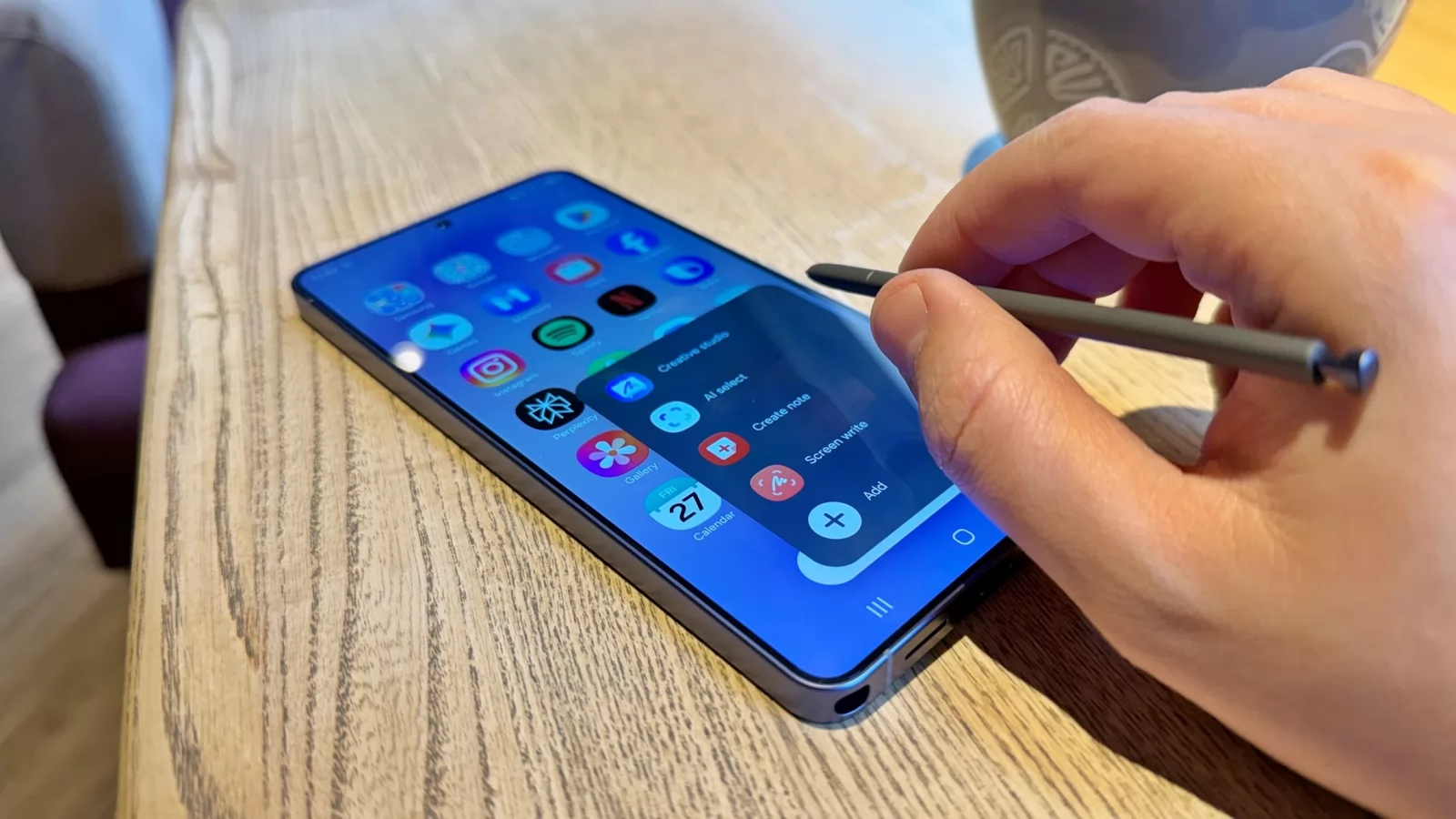 Samsung Galaxy S26 Ultra: Hardware de flagship pus la punct, Snapdragon 8 Elite Gen5 for Galaxy, până la 1 TB stocare