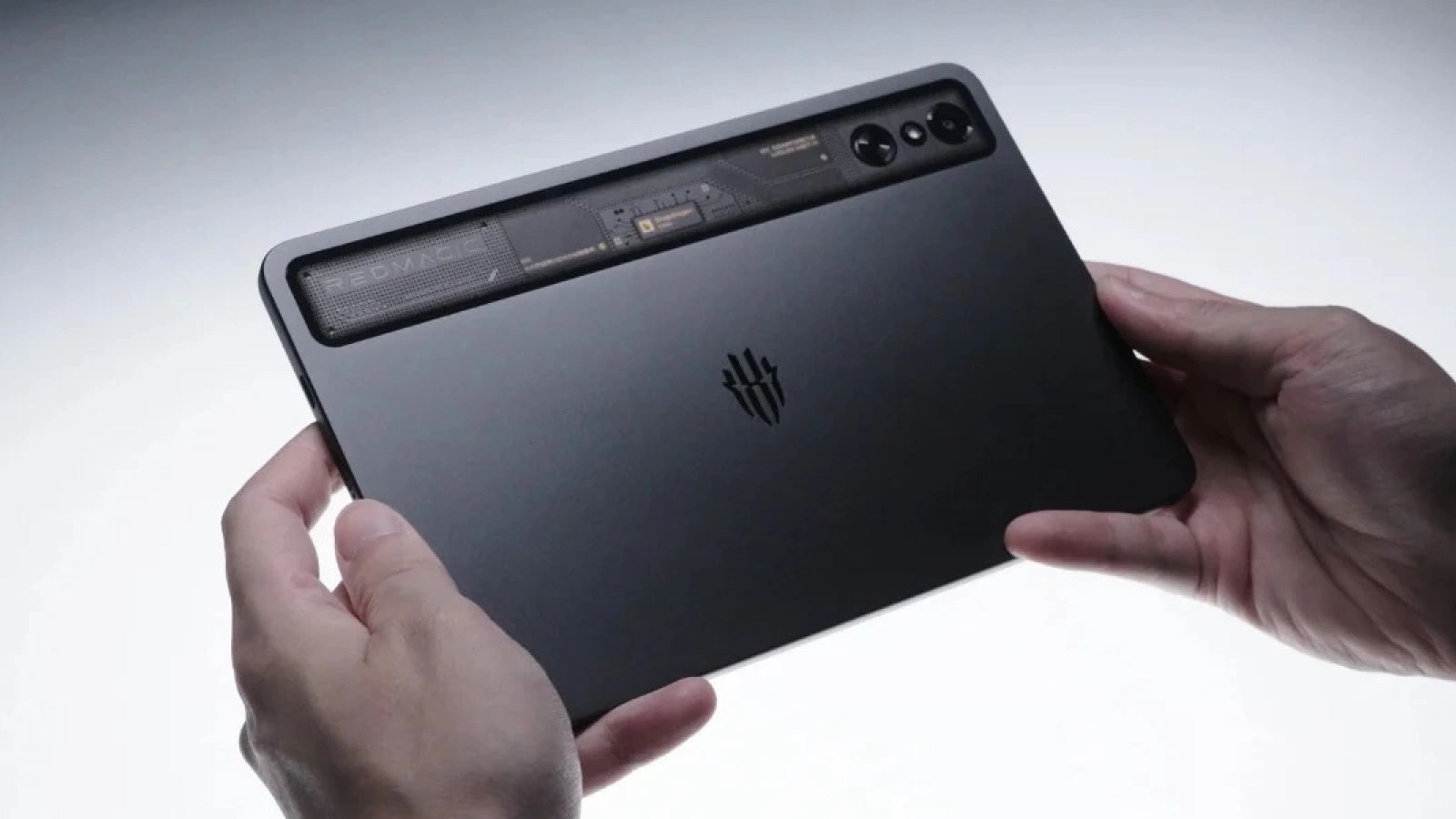 Nubia pregătește o nouă tabletă compactă de gaming! Red Magic Gaming Tablet 5 Pro vine ca rival pentru Lenovo Legion Tab (2026)