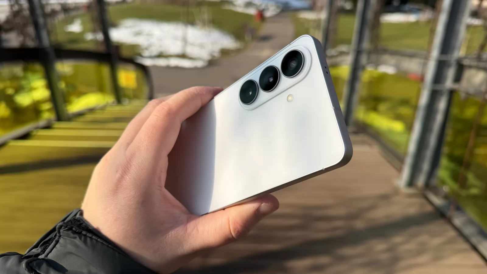 Samsung Galaxy S26 review detaliat în limba română (evaluare Mobilissimo)