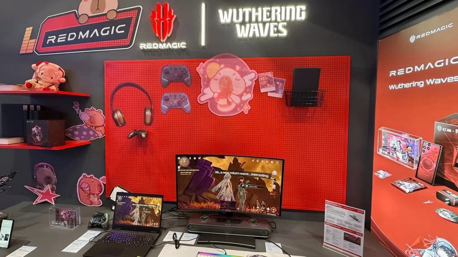 MWC 2026: Turul standului Nubia Red Magic - telefoane de gaming cu răcire cu lichid, ediţie specială Wuthering Waves