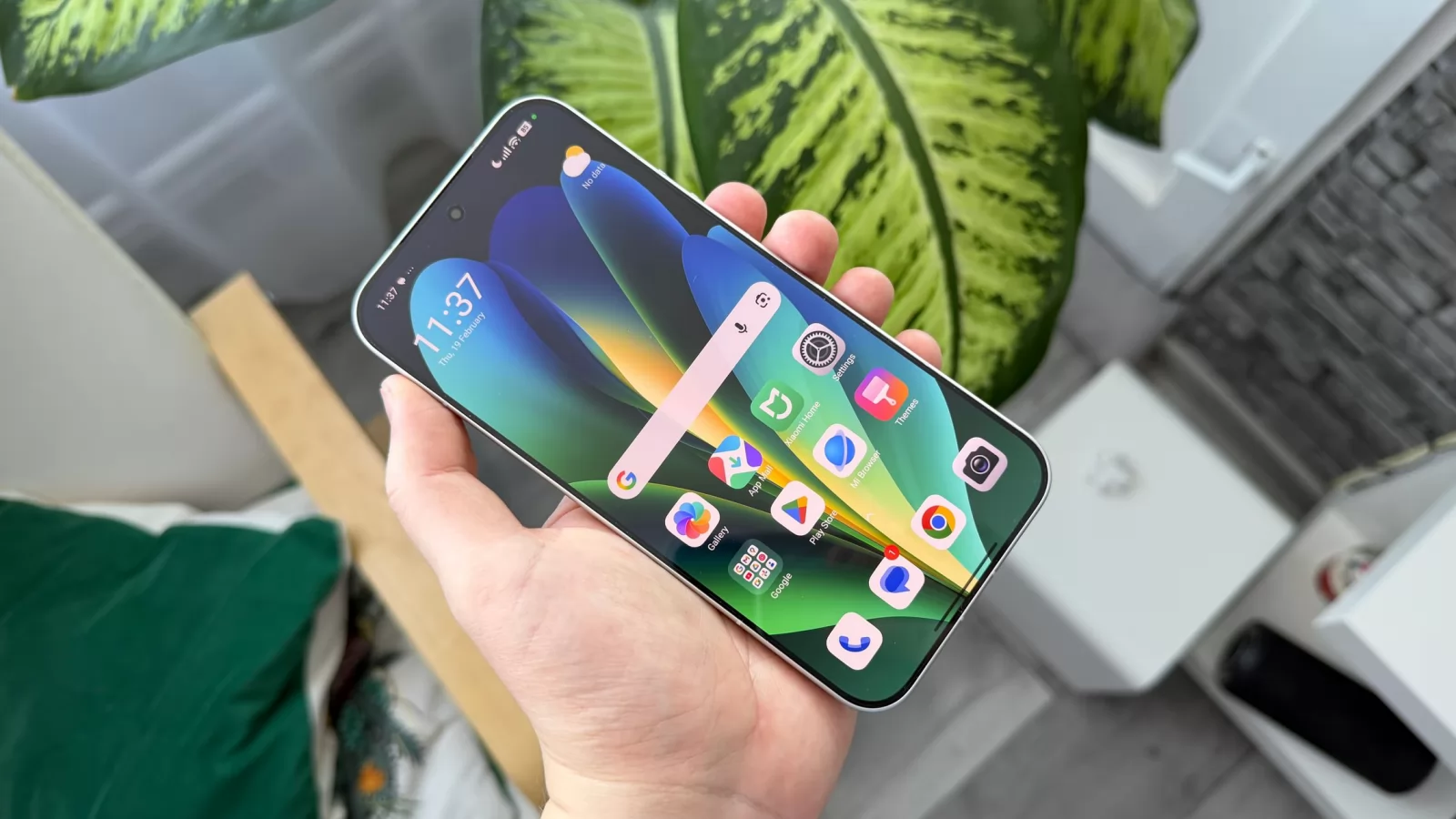 Xiaomi 17 Ultra: OS, UI, aplicaţii mai plăcute la uzul zilnic, mai apropiate de iOS şi ecosistemul Apple