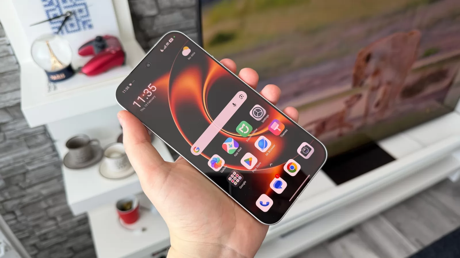 Xiaomi 17 Ultra: Display calibrat PRO, pentru a consuma capturile camerei monstru din spate