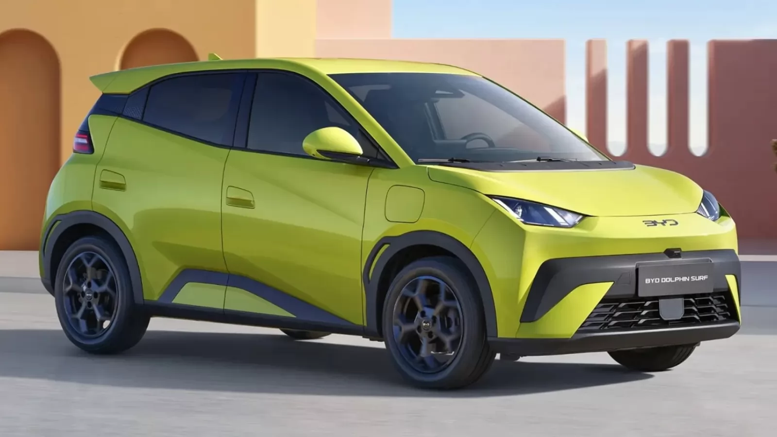 Piața auto scade, dar electricele câștigă teren: creștere de 29% în februarie 2026