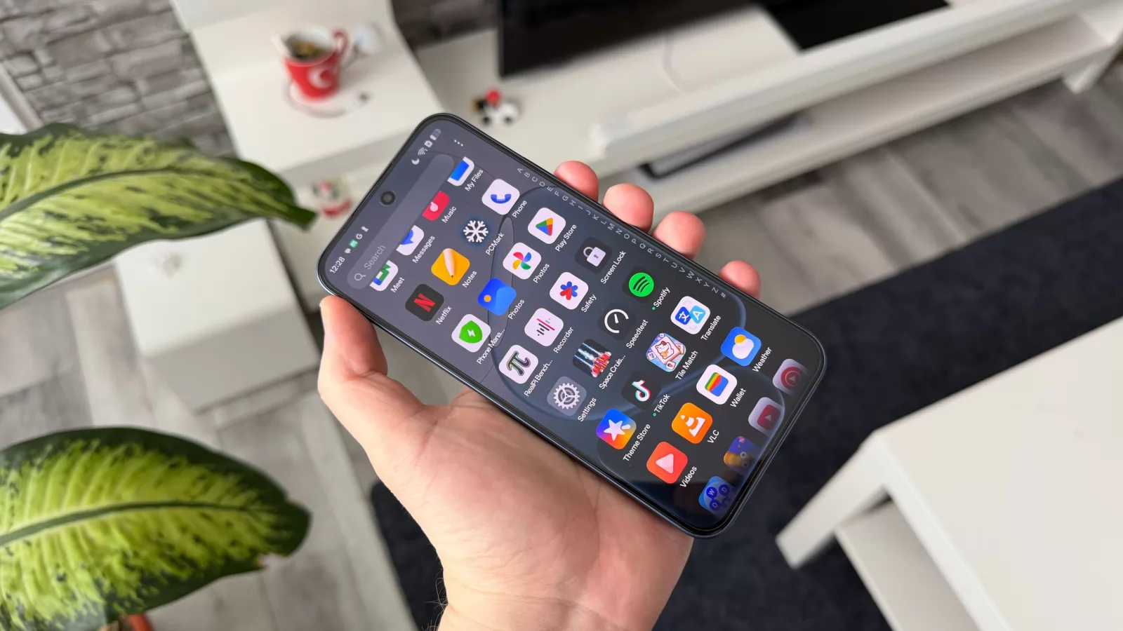 OPPO A6 Pro 5G: Software, UI, aplicaţii cu un ColorOS 15 cu neaşteptat de mult AI
