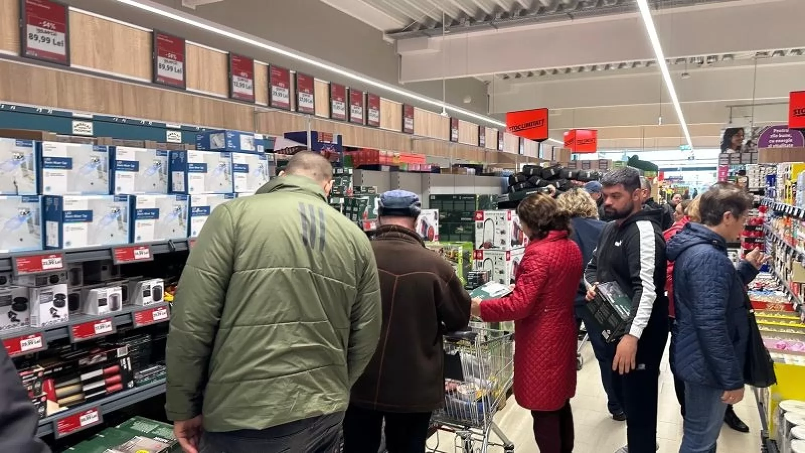 Schimbări majore la LIDL! Iată unde vei găsi gadgeturi, electronice și alte produsele non-alimentare în magazinele din România