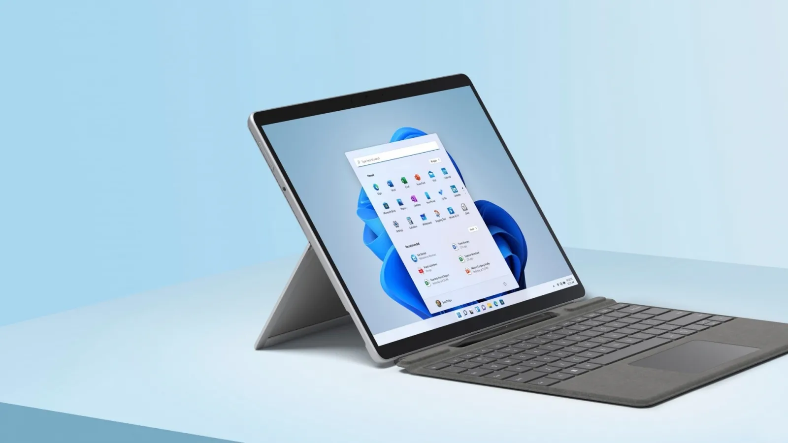 Surface Pro 12 apare în primele leak-uri: până la 32GB RAM și procesoare Intel Panther Lake