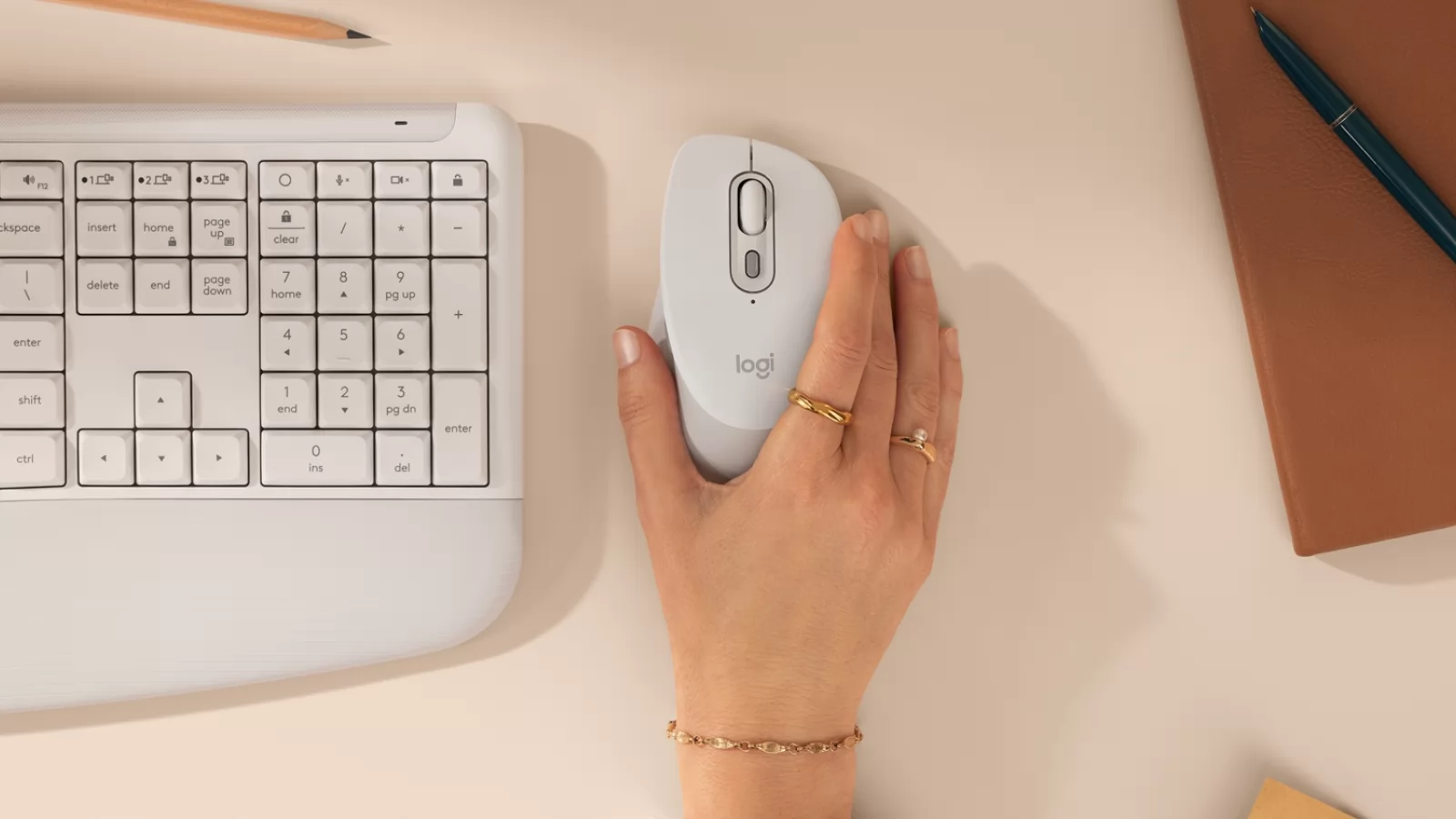 Logitech prezintă Signature Comfort Plus: Periferice gândite pentru muncă, multitasking, productivitate și ergonomie
