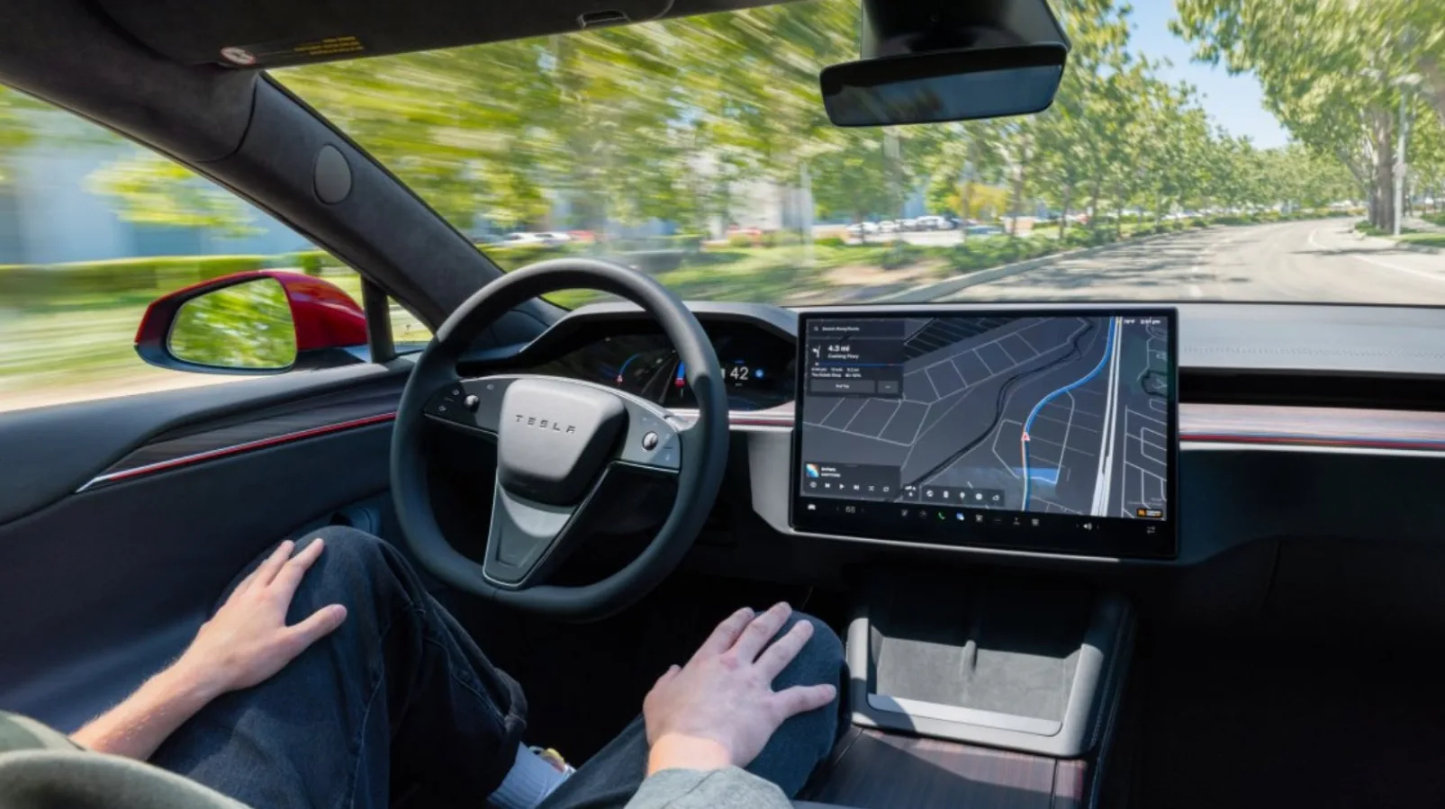 Cel puțin o țară din UE nu vrea Tesla condusă autonom pe șoselele sale, dacă încalcă limitele de viteză