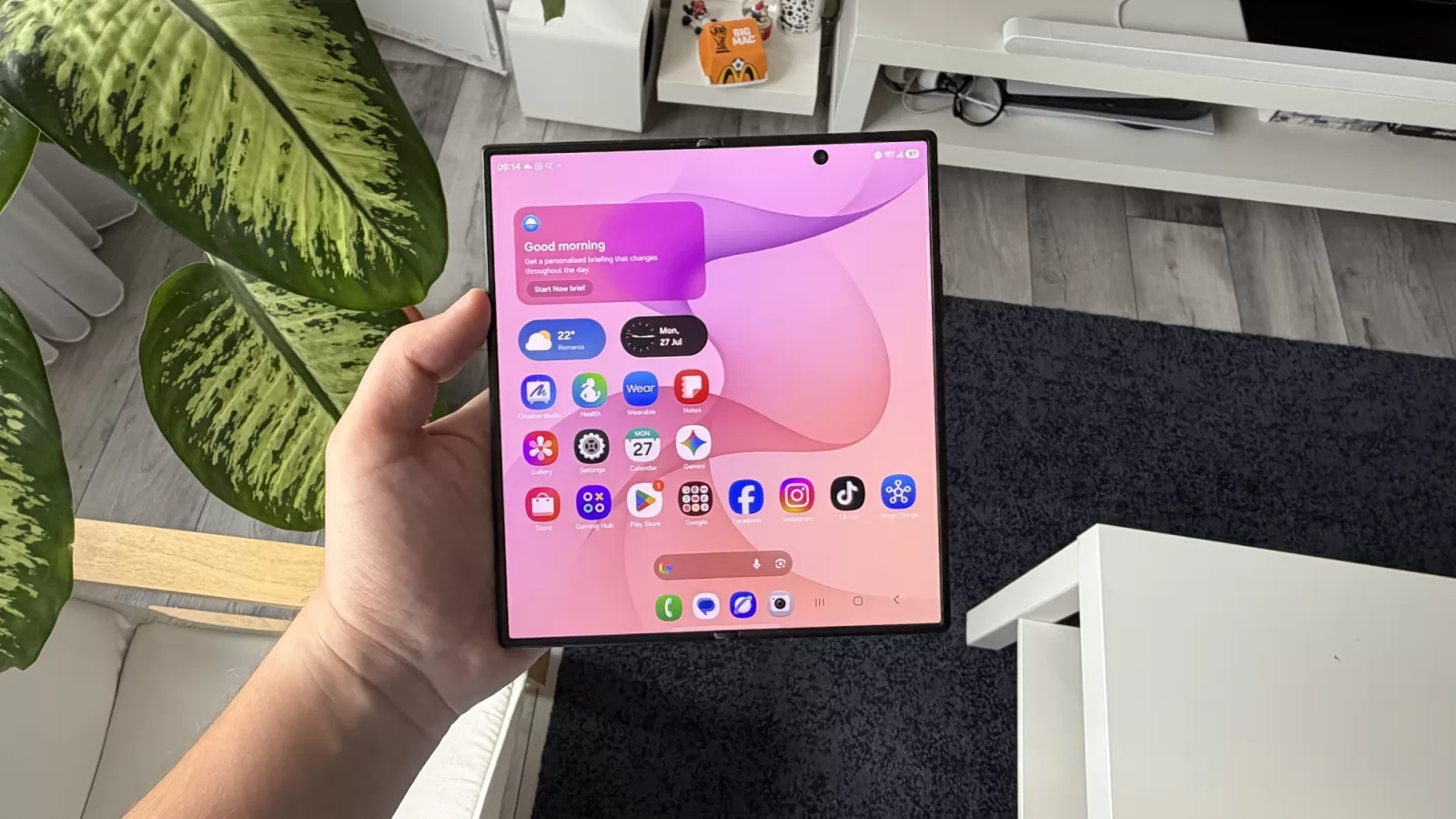 Samsung Galaxy Z Fold8 Ultra: Benchmark-uri temperate și temperaturi ținute sub control