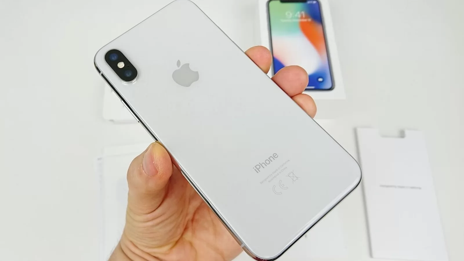 iPhone X intră oficial pe lista produselor obsolete Apple; Ce înseamnă asta dacă încă îl folosești
