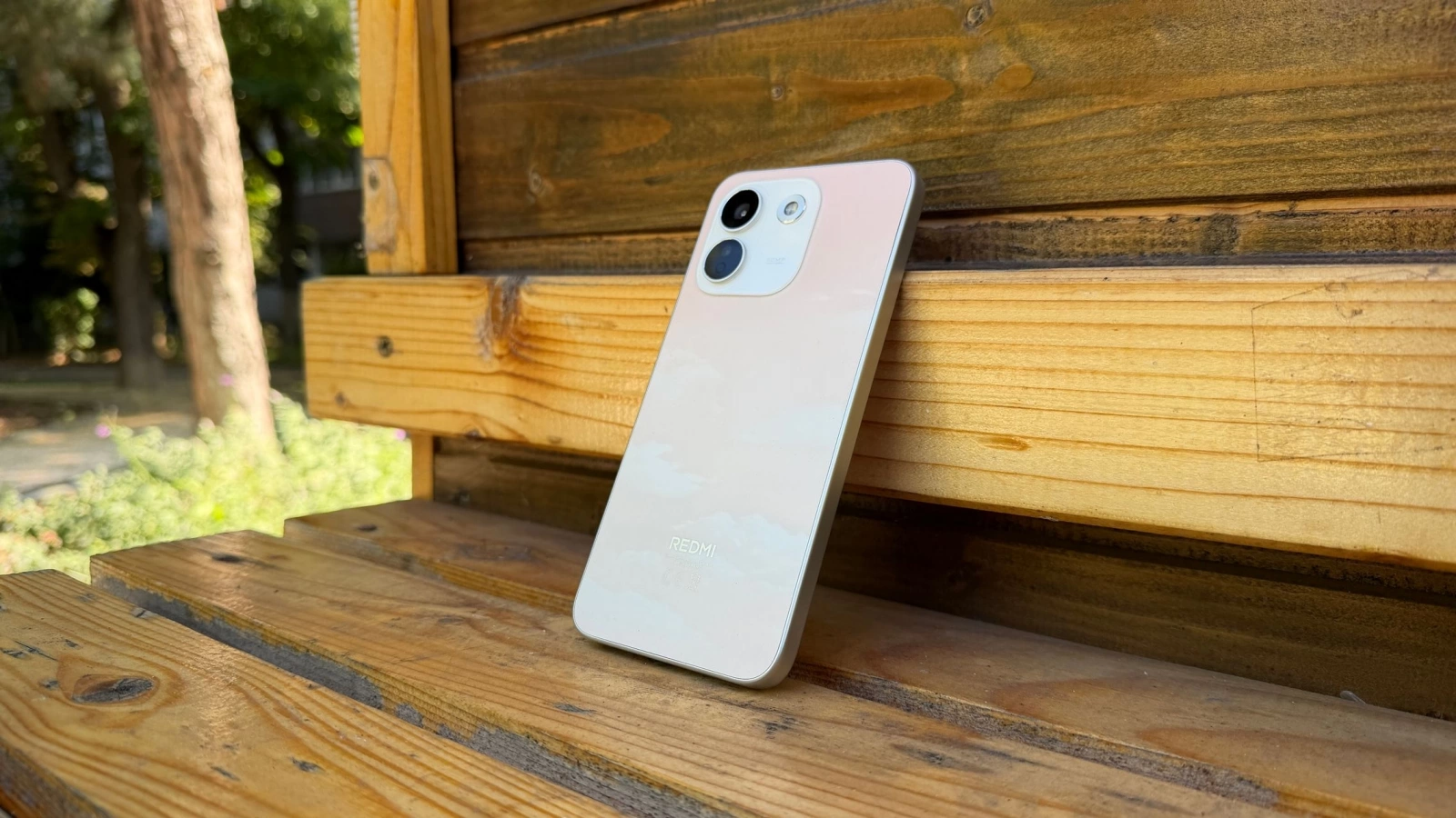 Redmi Note 17 Pro Max 5G: Hardware care scoate în evidență bateria uriașă de 9210 mAh