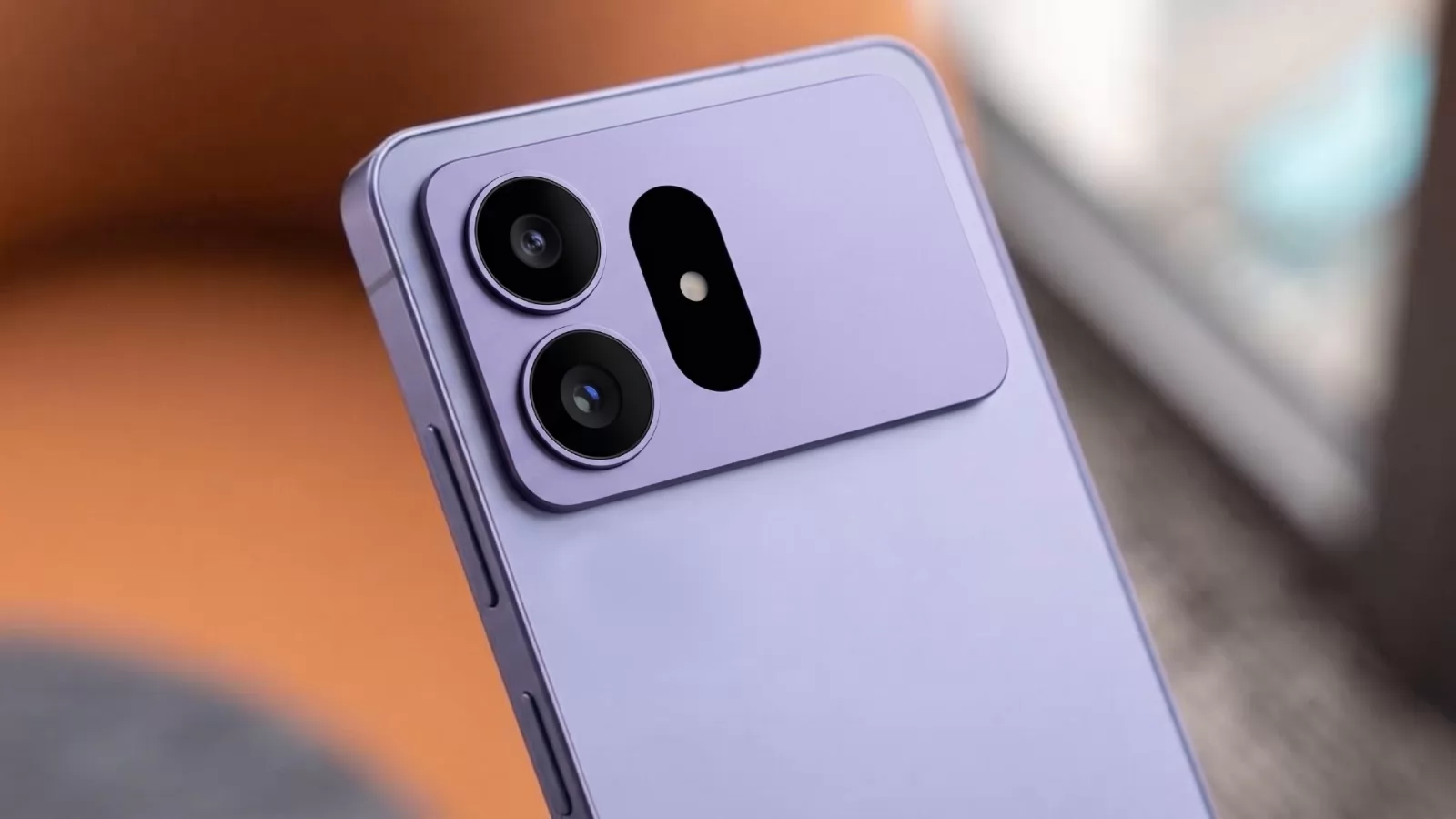 Samsung schimbă strategia bateriilor pe seria Galaxy S27 – Pro și Ultra cresc la capacitate, iar modelul de bază ar putea ajunge spre 4.900 mAh