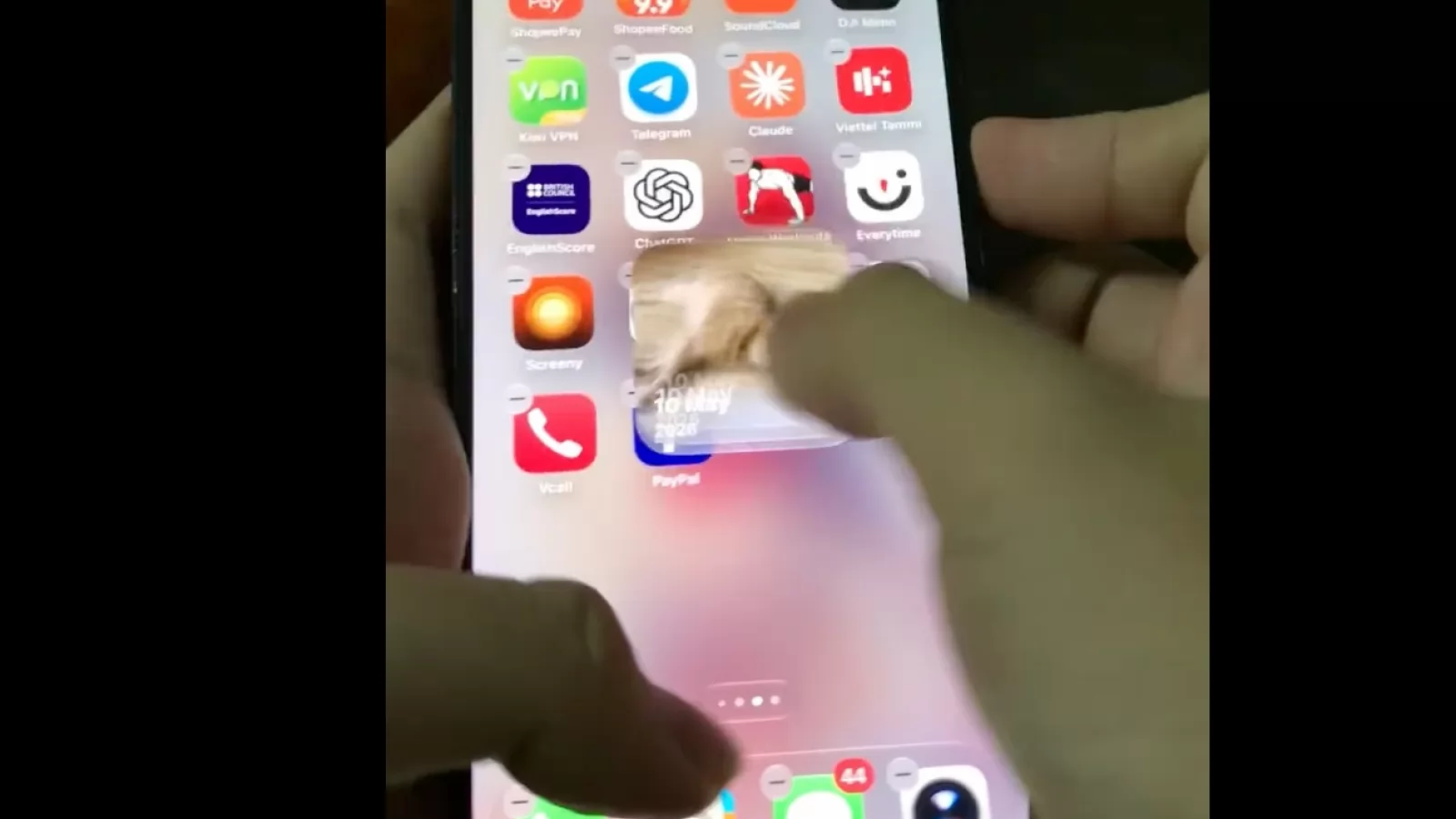 Un widget și butonul lateral pot pune iOS 27 în genunchi: un bug al interfeței produce pâlpâiri violente