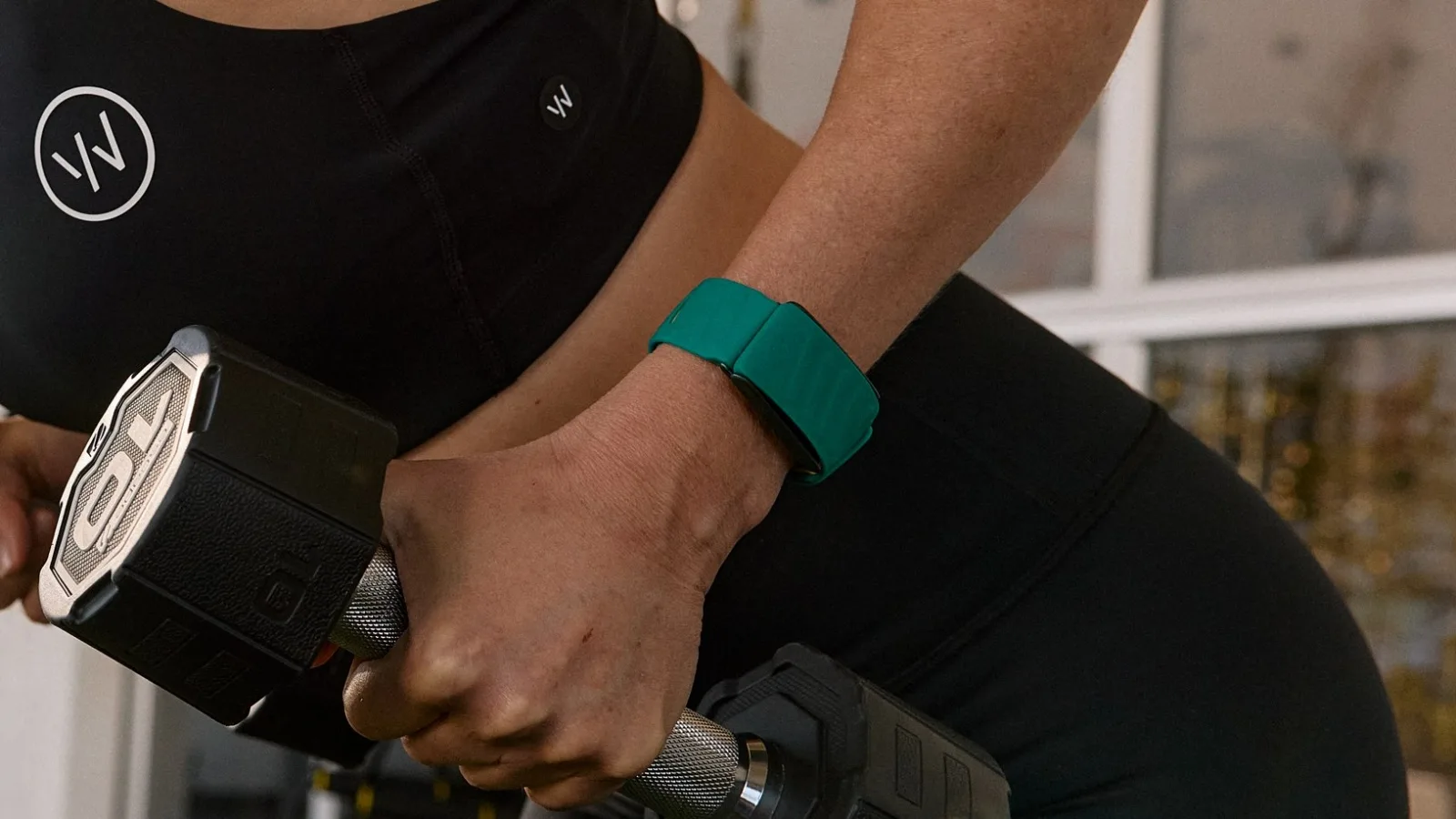 Apple își rezervă locul în trenul Whoop: pregătește o brățară fitness fără ecran
