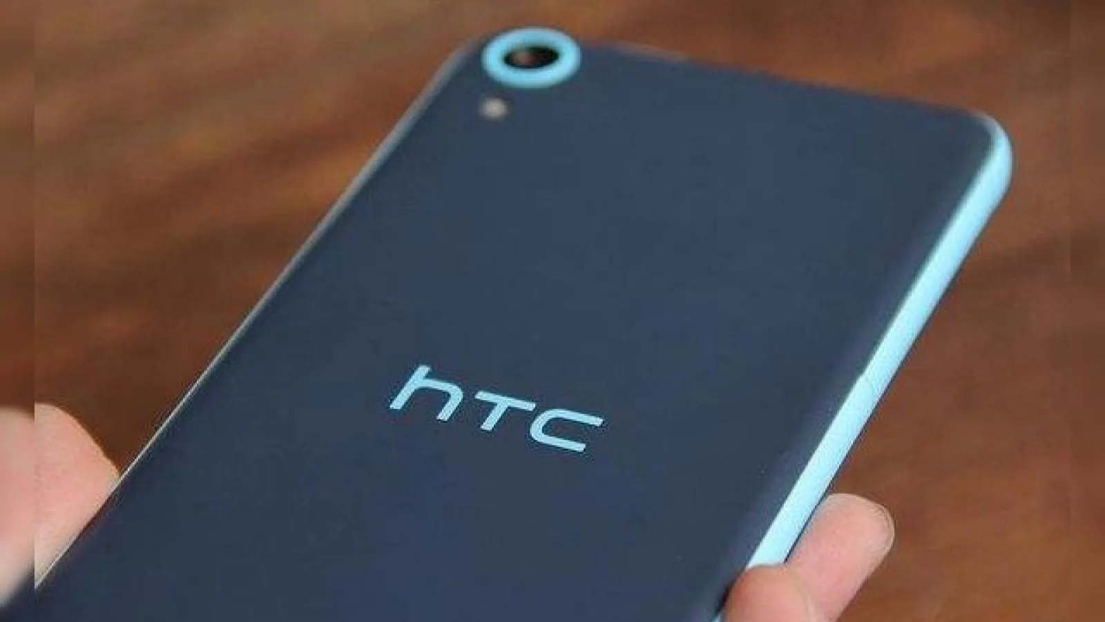 Două noi telefoane HTC se pregătesc de sosire: HTC One M9 Eye şi HTC D826s (Desire 826S)