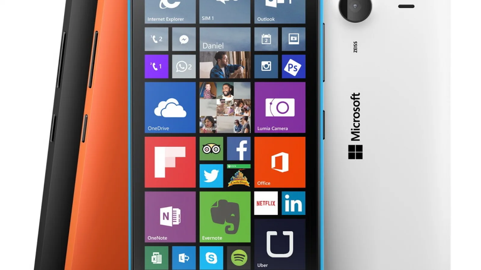 Phablet-ul Microsoft Lumia 640 XL (3G) sosește în stocurile evoMAG.ro la un preț de 899 lei
