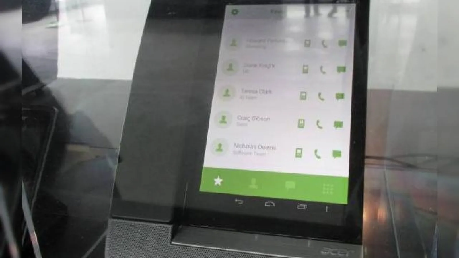 Acer abTouchPhone e un prototip de telefon de birou cu tableta integrată