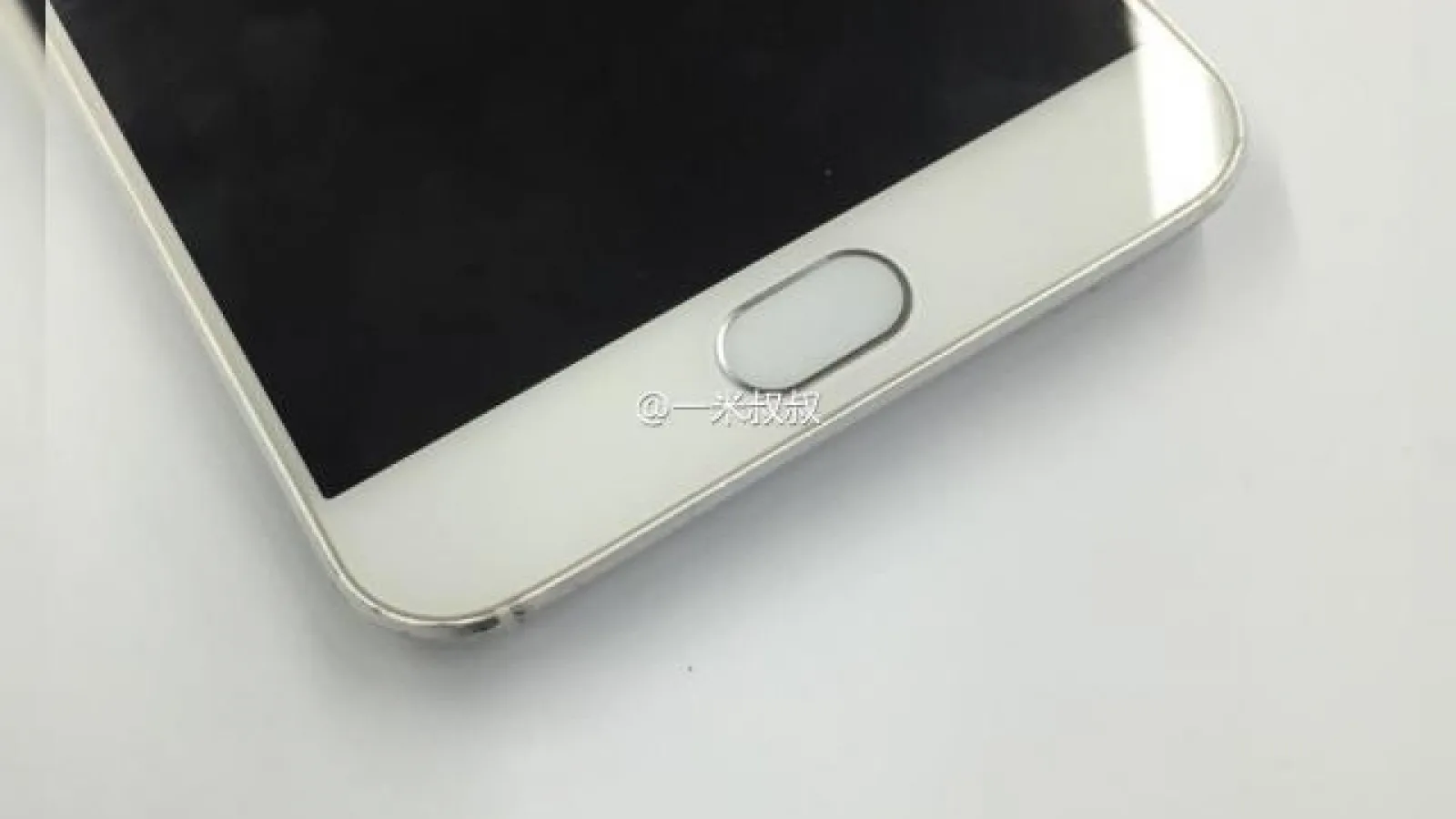 Imagini proaspete cu Meizu MX Supreme apar pe web, se reconfirmă butonul Home oval cu scanner de amprente inclus