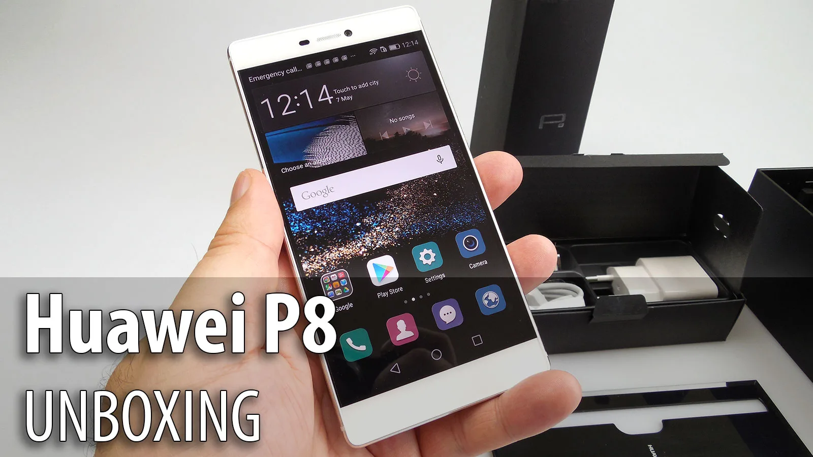 Huawei P8 unboxing: una dintre cele mai elegante cutii a poposit la Mobilissimo, cu un flagship interesant la interior (Video)